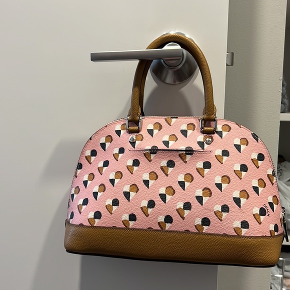 Coach bag 🥂 - Picture 3 of 9